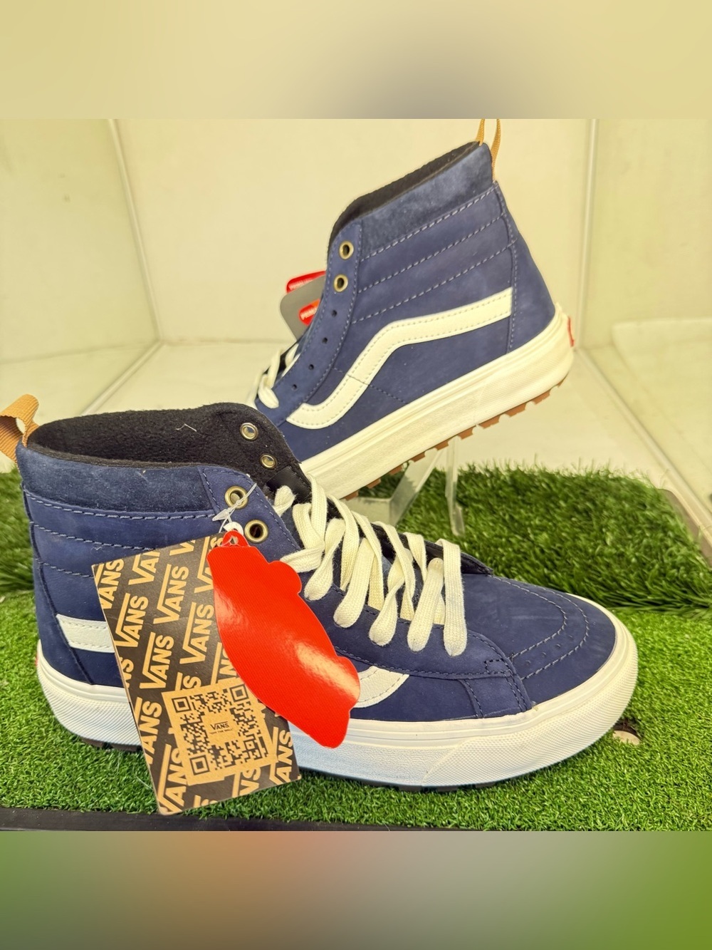 VANS Sk8-Hi MTE-1 Shoe High Top Blue White Nubuck Women's Size 9.5 Men Sz 8